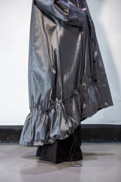 TRENCH SHUKAI SILVER - tienda online