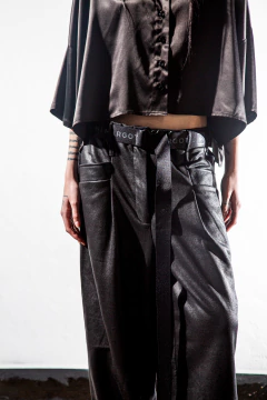 Pantalón Hoiru en internet