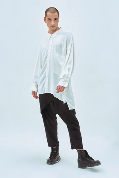 CAMISA OVERSIZE OKI WHITE en internet