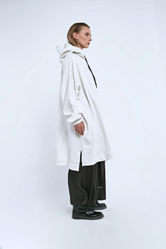 HOODIE KITSUTSUKI WHITE - comprar online