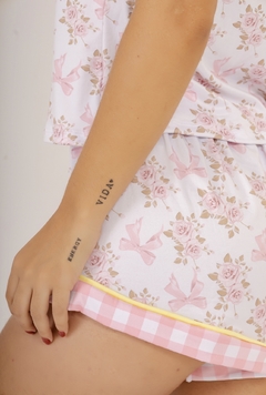 Imagem do Pijama Flora
