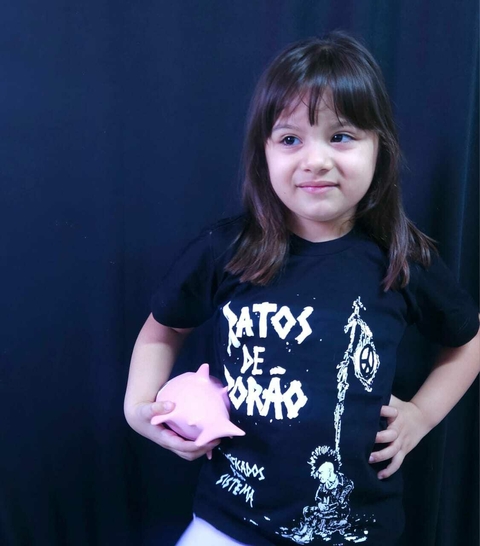 Camiseta Infantil Crucificados pelo Sistema