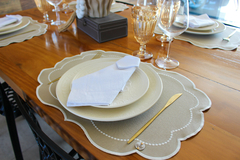 Elegância - Jogo americano impermeável Bordado - Moriá Home & Decor