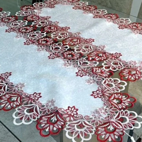 Caminho Mesa Ingles Bordado