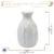 Enfeite Vaso De Cerâmica Estriado Branco 8x5cm (un) na internet