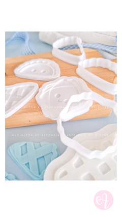 Set Stamps + Cortantes Mini Pasteleria Comida Cute - comprar online