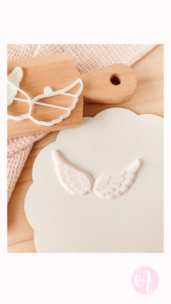 Cortante + Stamp Alitas Desplegadas - comprar online