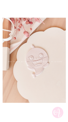 Stamp + Cortante Baby Shark Girl Muy Alfon - comprar online