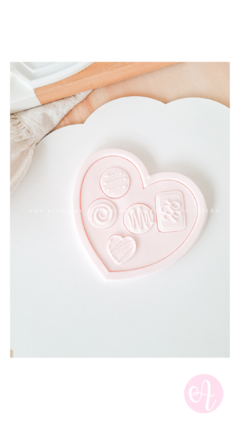 Stamp + Cortante Caja Corazon Bombones INTERIOR on internet