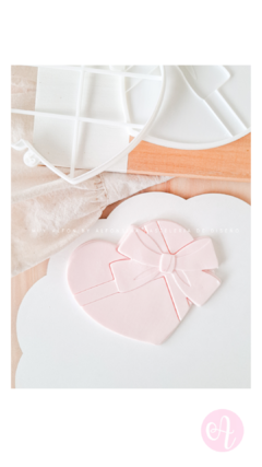 Stamp + Cortante Caja Corazon Bombones on internet