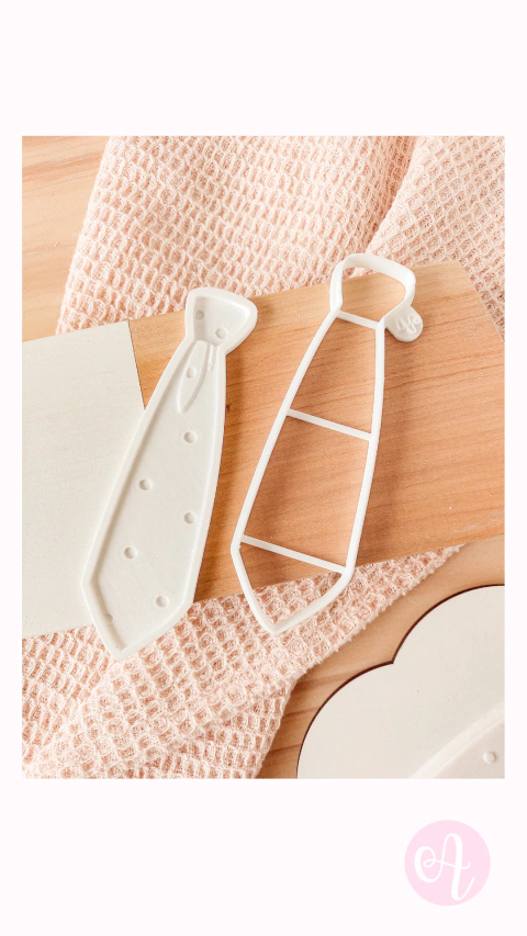 Cortante + Stamp Corbata Papá Lunares