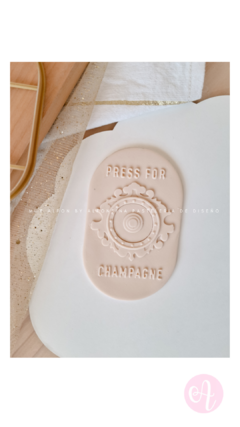 Stamp + Cortante Press for Champagne - buy online