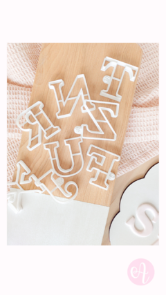 Cortantes Mini Letras Serif 4,5cm Alto