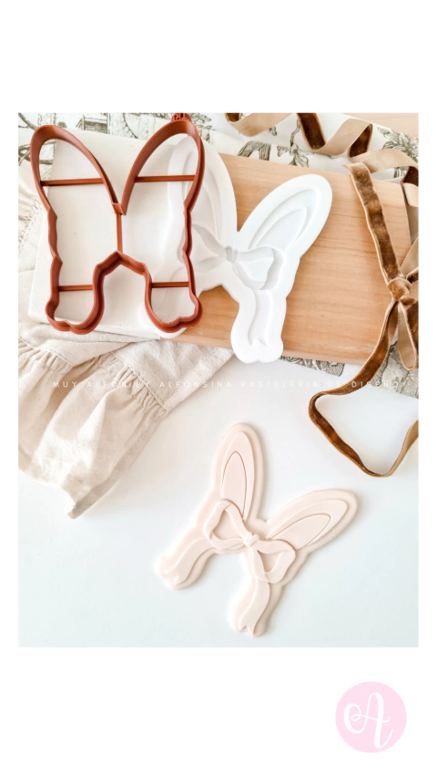 Stamp + Cortante Orejas Conejo Lazo Muy Alfon - comprar online