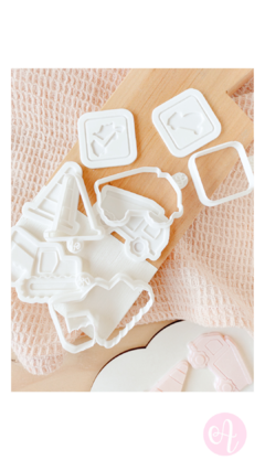 Set Cortantes + Stamps Construccion Mini Pasteleria