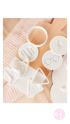 Set Cortantes + Stamps Accesorios Harry Potter
