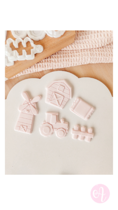Set Cortantes + Stamps Mini Pasteleria Granja - buy online
