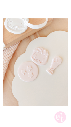 Set Stamps + Cortantes Mini Pasteleria MR. MESSI Campeón - buy online