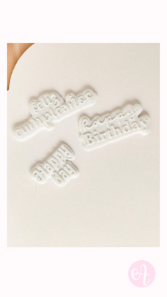 Set Mini Stamps + Cortantes Cumpleaños on internet