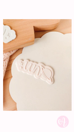 Cortante + Stamp UNO Espacio - comprar online