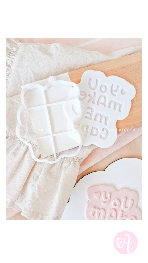 Stamp + Cortante You Make Me Capy - comprar online