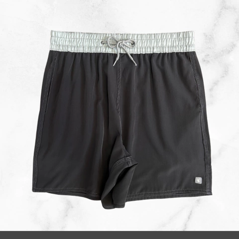 Short Mauricinho Elastano Liso Cós Duplo