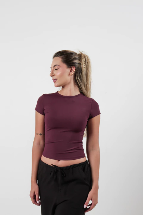 baby tee vinho borgonha - comprar online