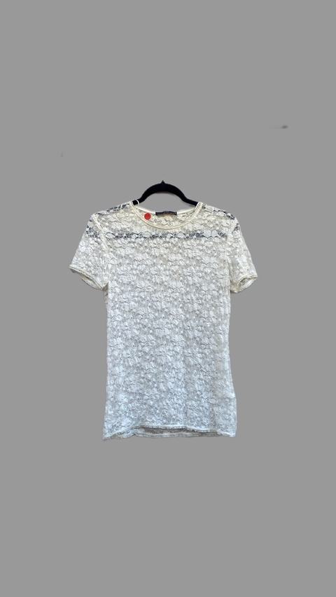 baby tee zara renda