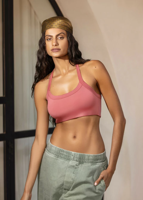 Top reforzado Brigitte B30 de microfibra