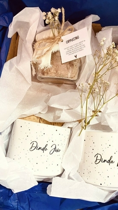 Combo Padrinhos - Xicaras, Biscoito e Cappuccino - comprar online