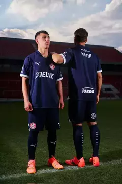 ¡¡CAMISETA DE INDEPENDIENTE nueva 2025 + CAMISETA SUPLENTE DE REGALO!! en internet