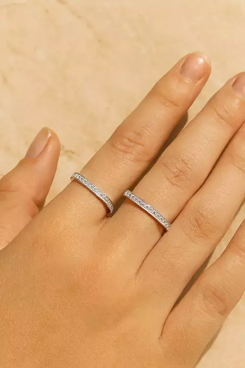 Anel Quadrado Inteiro Cravejado - comprar online