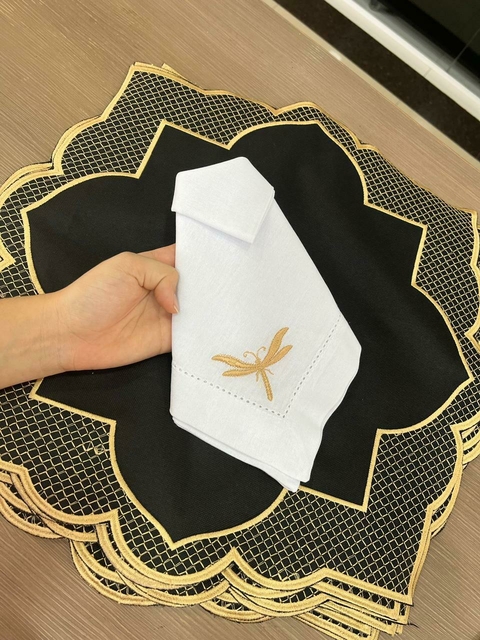 Guardanapo Branco 45x45 Bordado Libélula