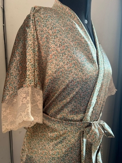 Robe estampado manga curta + renda (peça única) - comprar online