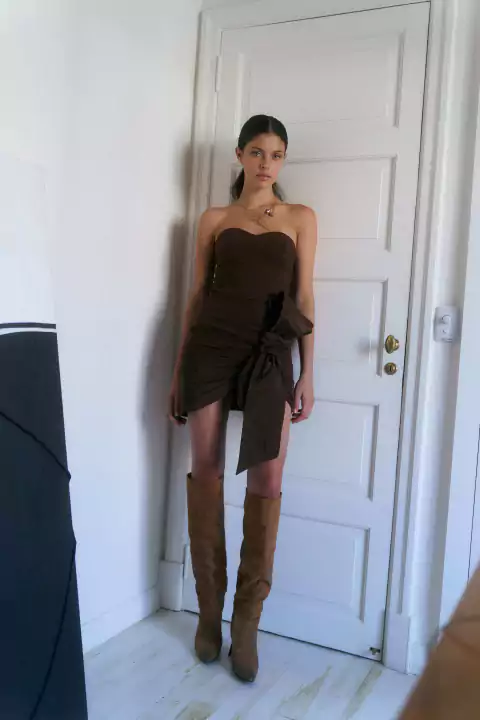 POLLERA EMMA BROWN - comprar online