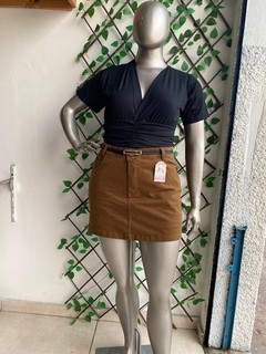 Short saia Marron Plus