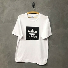 Camiseta Adidas Trefoil Square - Seu Drop Loja