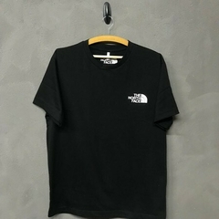 Camiseta The north Face peito na internet