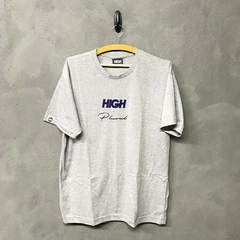 Camiseta High x Plural - comprar online