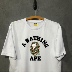 Camiseta Bape College Cammo - comprar online