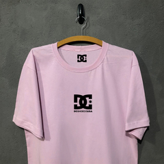 Camiseta DC Mini Logo - comprar online