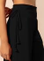 Calça Pantalona Bia - Preto - comprar online