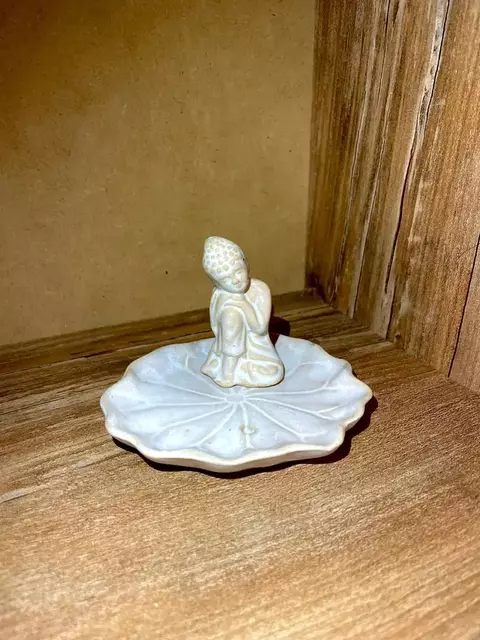 Portasahumerio Ceramico de Buda