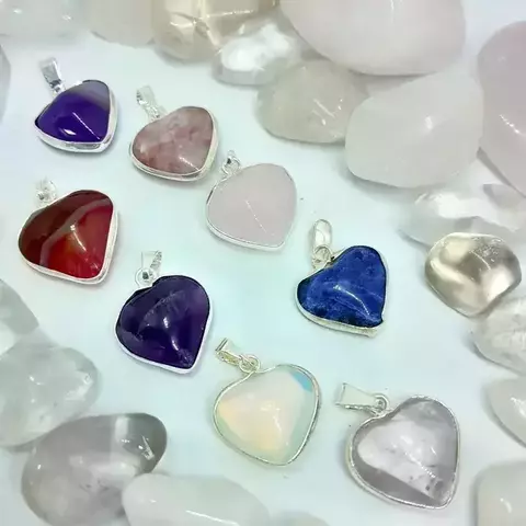 Dije Corazón de piedra semipreciosa con Virola - comprar online