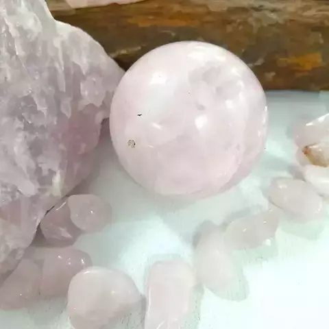 Esfera de Cuarzo rosa