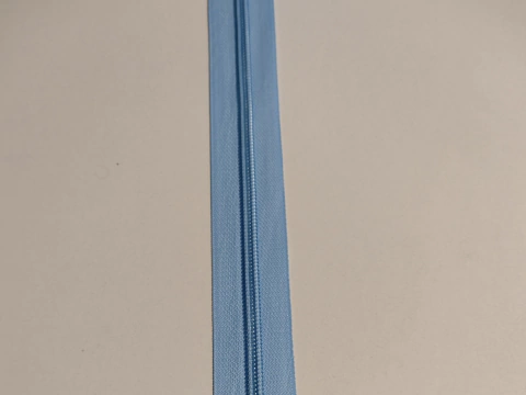 cierre plastico n6 color celeste