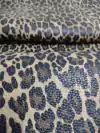 P U Graneado Animal Print