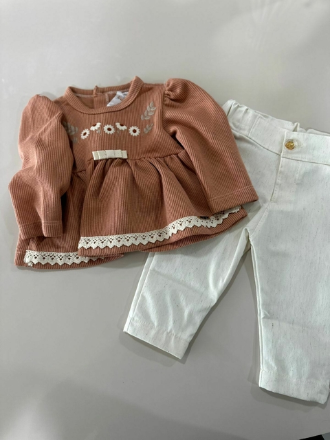 Conjunto Infantil Floral com Blusa de Ribana e Calça Off-White
