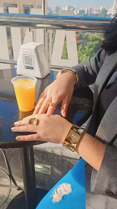 Bracelete Noa na internet