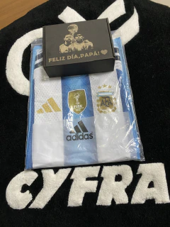 Camiseta de argentina + packaging dia del padre